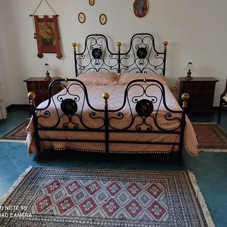 Villa Aristogatti San Pietro Vernotico Eksteriør billede